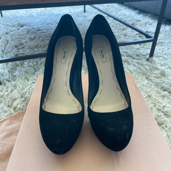 Miu Miu Black Suede Pumps - 36 - Picture 4 of 6